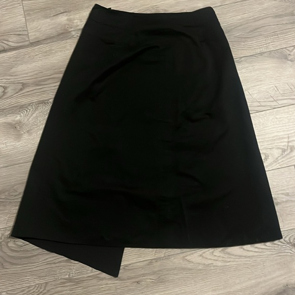 Lululemon A-Line High-Rise Wrap Skirt
Black Rare - Picture 11 of 16